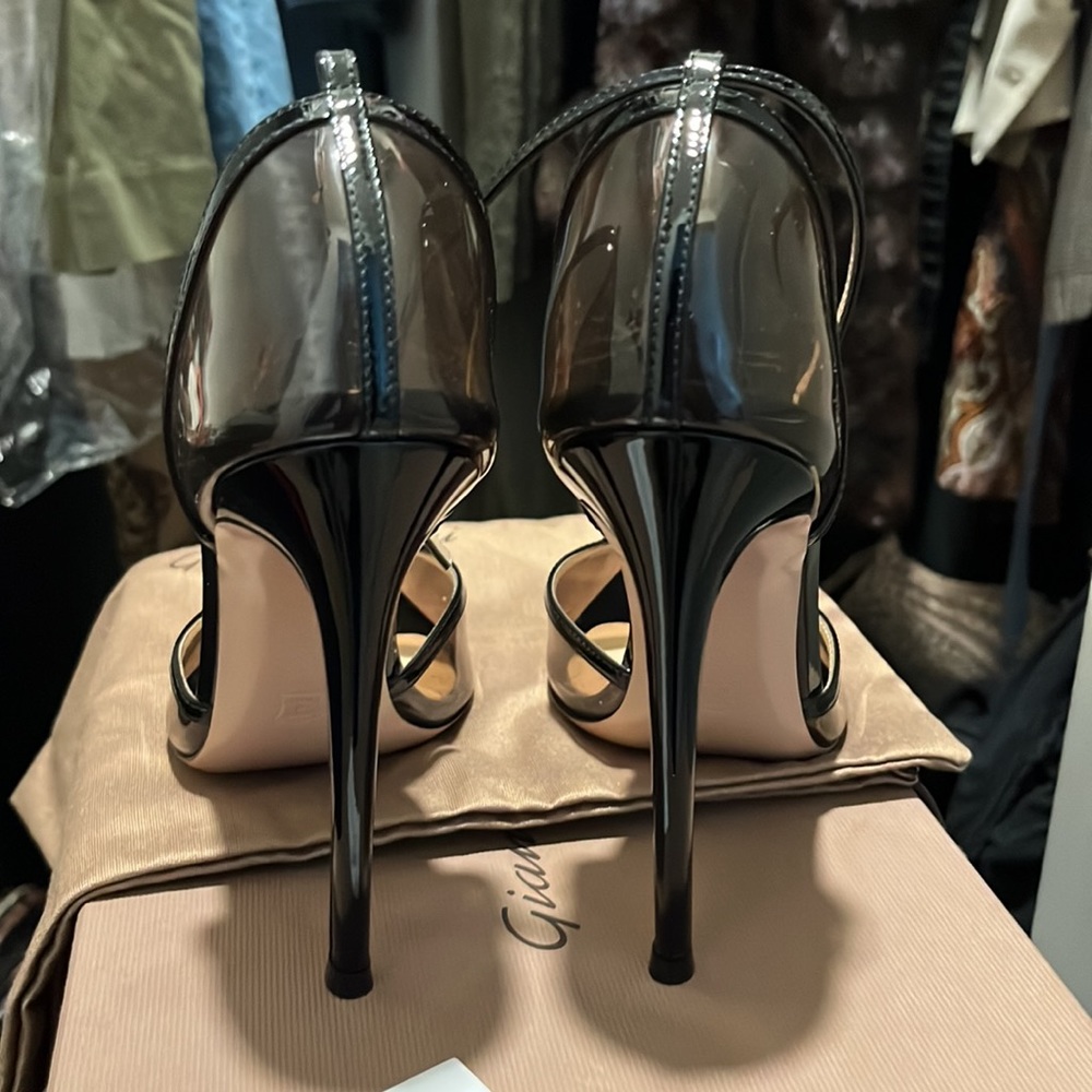Gianvito Rossi Black and Brown Heels - Picture 5 of 7